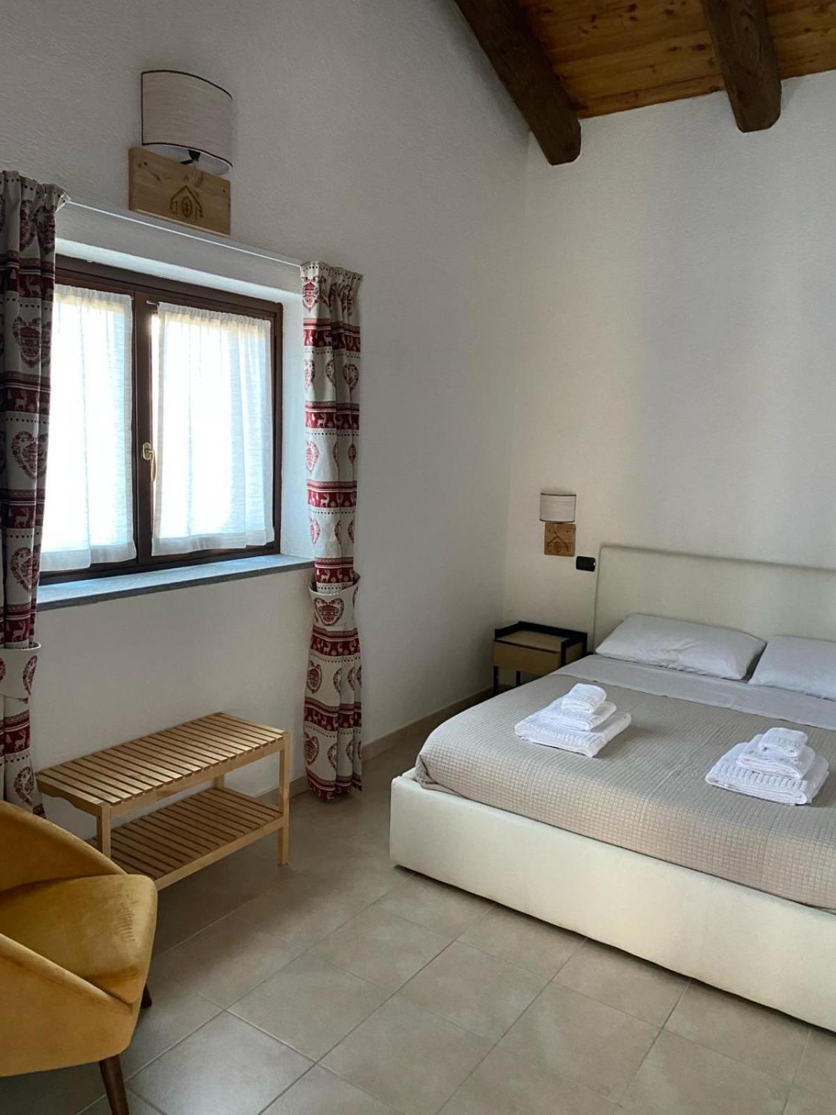 Green Mountain Lodge Oulx Екстериор снимка
